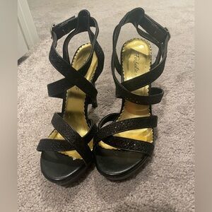 Size 8 black heels